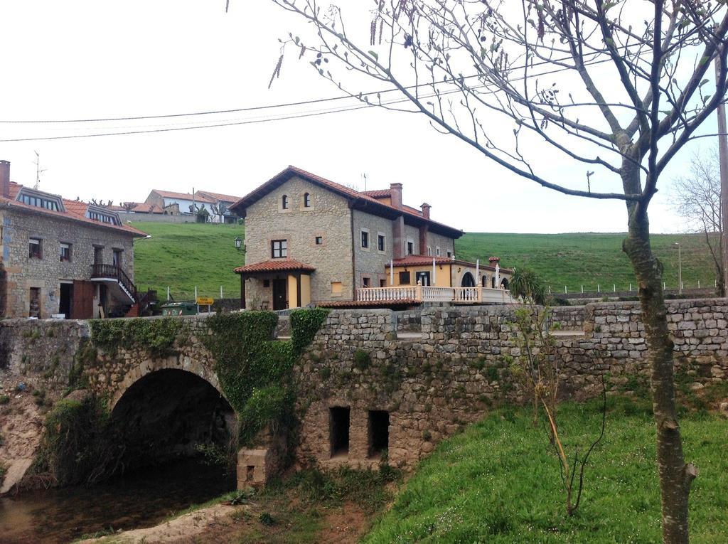 Trisileja En Puente Romano Toñanes Eksteriør billede